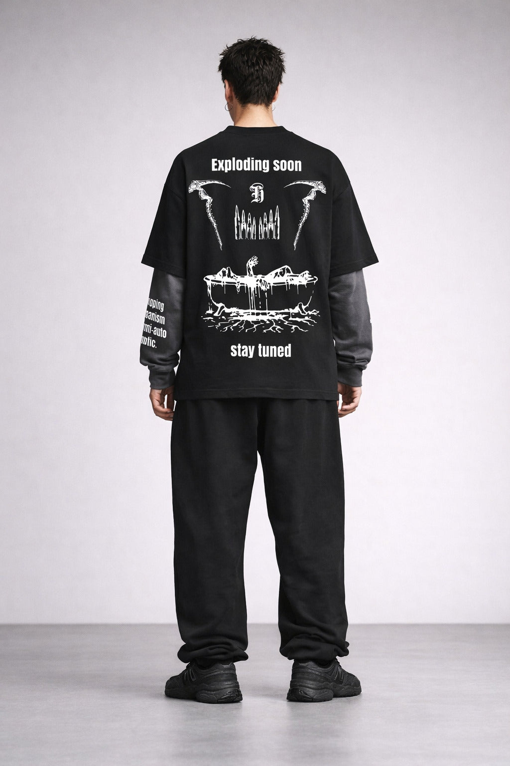 Semi - Automatic Designed Oversized Long Sleeve T-shirt